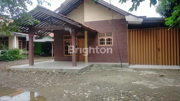 image RUMAH ASRI COCOK UNTUK BUAT KONTRAKAN, KOSAN & USAHA DEKAT DENGAN KAWASAN INDUSTRI CIBITUNG (1)