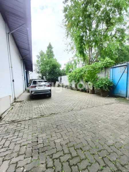 image GUDANG LUAS. 1.248 M2. MEDAN - SAMPALI. POSISI PINGGIR JALAN. KONDISI BAGUS, TERAWAT. 5 MENIT KE TOL HAJI ANIEF (3)