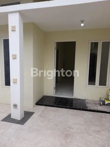 image RUMAH RENOVASI 1,5 LANTAI JALAN WILIS TROPODO-SIDOARJO (2)