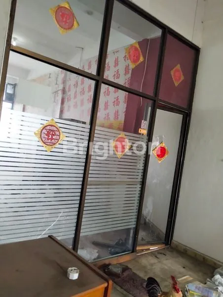 image RUKO 3½ LANTAI SIAP USAHA DI JL. HM YAMIN MEDAN (7)