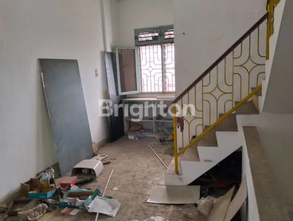 image RUKO 3½ LANTAI SIAP USAHA DI JL. HM YAMIN MEDAN (8)