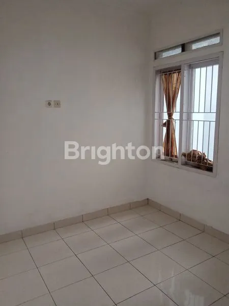 image RUMAH BUANA SOETA DEKAT GEDEBAGE CISARANTEN KIDUL (4)