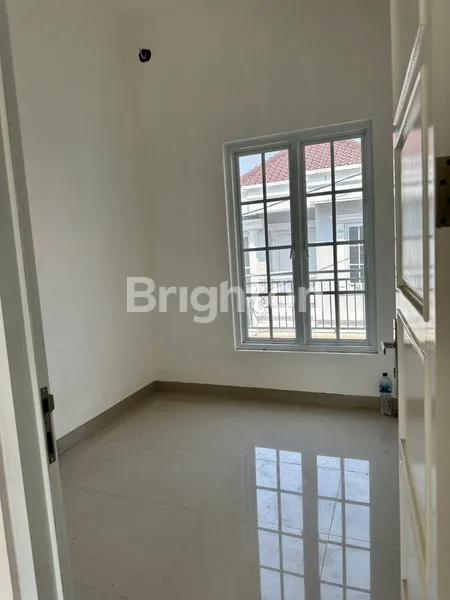 image RUMAH BARU DI BELAKANG MALL PLAZA CIBUBUR. (3)