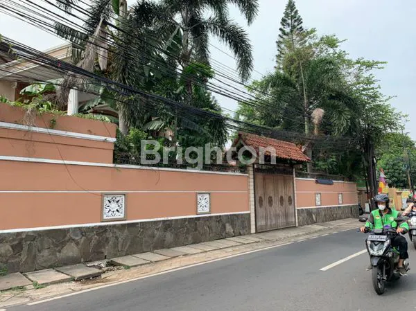 image DIJUAL CEPAT RUMAH SIAP HUNI DI JATI PADANG (3)