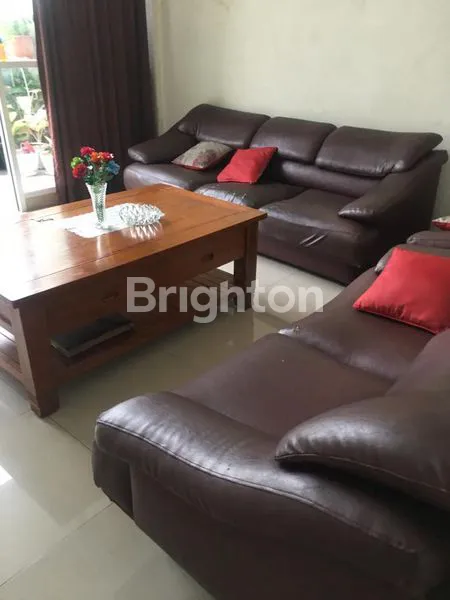 image RUMAH TINGGI  3,5 LANTAI, STRATEGIS PINGGIR JALAN, MANGGA , DURI KEPA, JAKARTA BARAT (2)