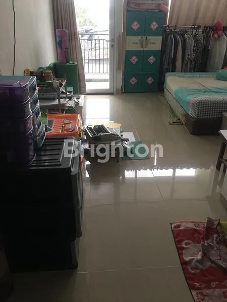 image RUMAH TINGGI  3,5 LANTAI, STRATEGIS PINGGIR JALAN, MANGGA , DURI KEPA, JAKARTA BARAT (3)