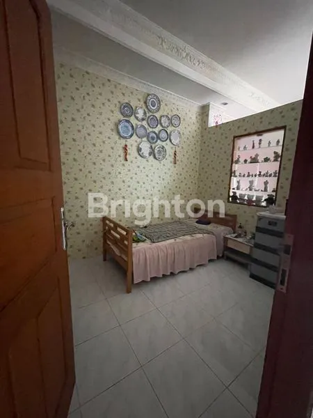 image RUMAH JELAMBAR DUTAMAS LOKASI STRATEGIS (5)