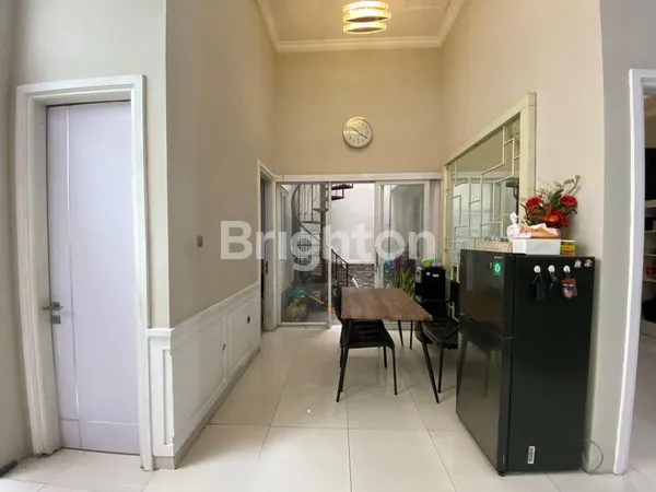 image RUMAH DI PERUMAHAN SEKARDANGAN (3)