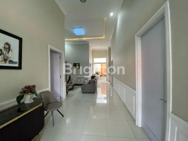 image RUMAH DI PERUMAHAN SEKARDANGAN (6)