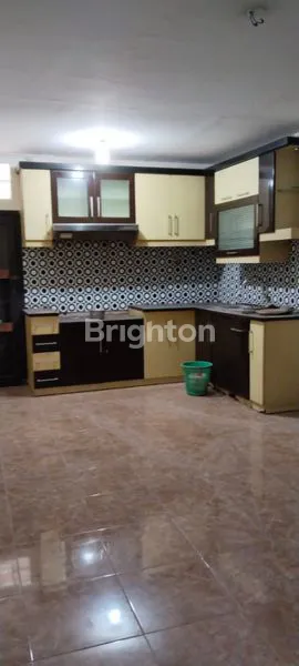 Gambar Property RUMAH LUAS DI SEWAKAN