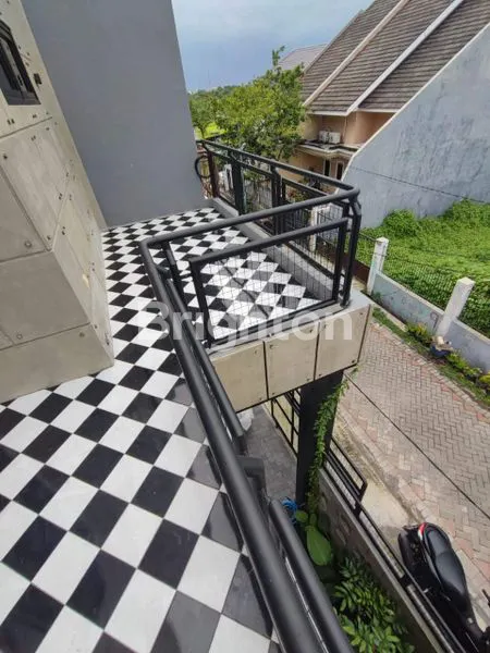 image RUMAH DI JL SAMBISARI SIAP HUNI (2)