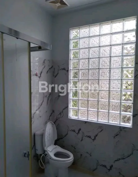 image RUMAH MEWAH DESIGN SPLIT LEVEL DI CITRAGRAN (8)