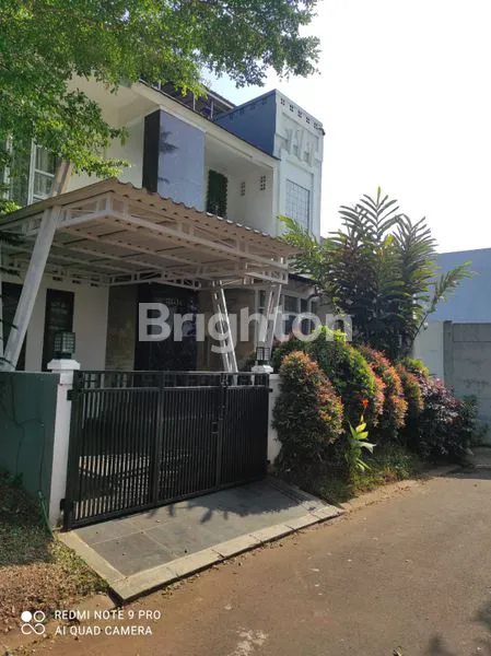 image RUMAH MEWAH DESIGN SPLIT LEVEL DI CITRAGRAN (1)