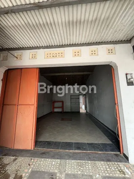 image RUMAH STRATEGIS PINGGIR JALAN AKSES MUDAH (3)