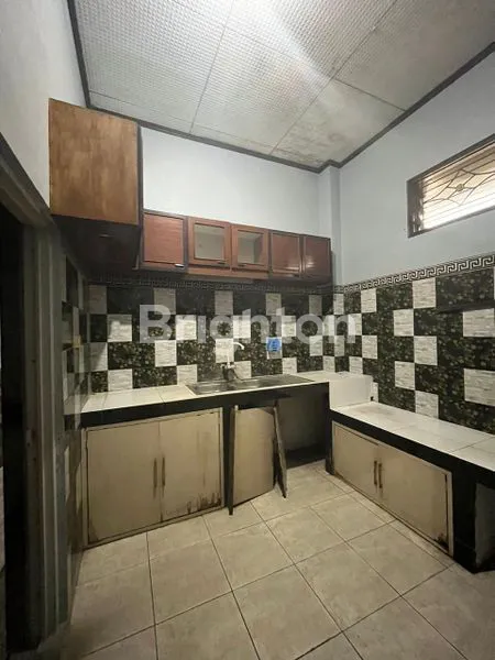 image RUMAH STRATEGIS PINGGIR JALAN AKSES MUDAH (7)