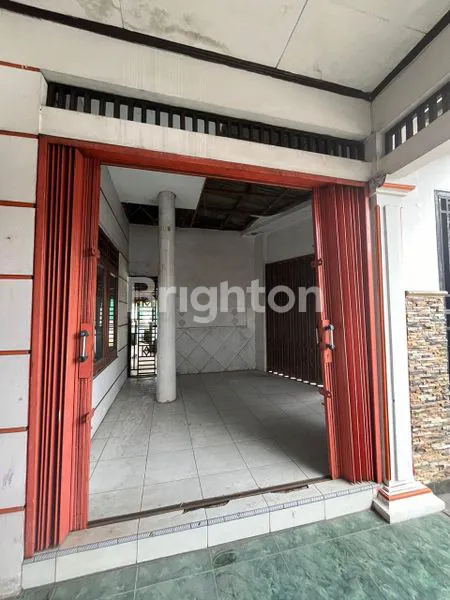 image RUMAH STRATEGIS PINGGIR JALAN AKSES MUDAH (2)
