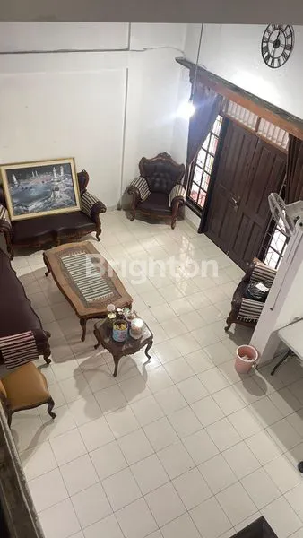 image RUMAH KOST (ADA RUMAH TINGGAL) DEKAT MRT  FATMAWATI POTENSIAL UNTUK BISNIS  (3)
