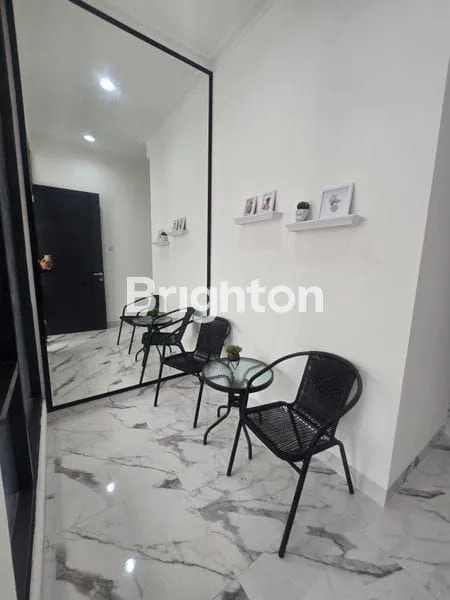 image RUMAH BARU  CANTIK 3 LANTAI TAMAN RATU JAKBAR BEBAS BANJIR (2)