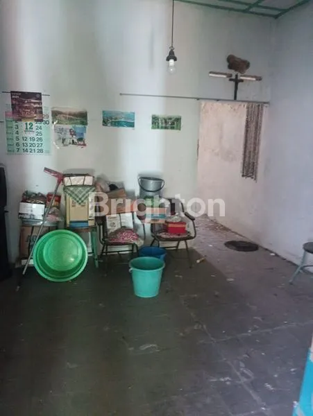 image RUMAH  TENGAH KOTA  BEBAS BANJIR DKT  JL MT HARYONO (2)