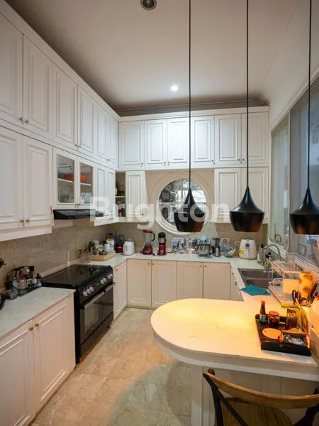image RUMAH ELEGAN KEMANG DALAM JAKARTA SELATAN (7)