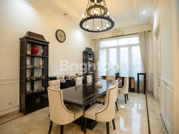 image RUMAH ELEGAN KEMANG DALAM JAKARTA SELATAN (4)