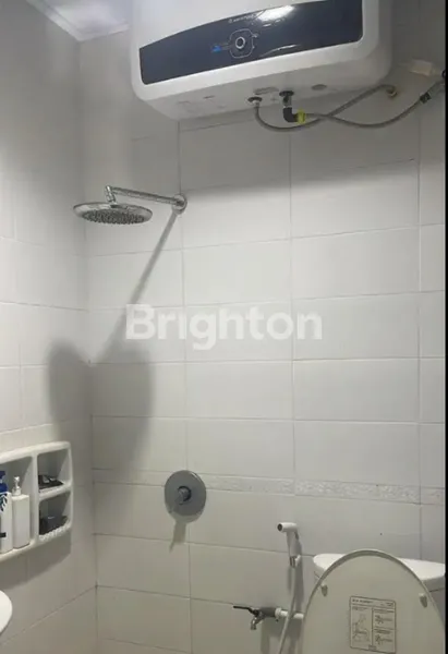 image RUMAH 2 LANTAI BSD BAGUS SIAP HUNI AMAN NYAMAN LOKASI STRATEGIS (6)