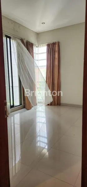 image RUNGKUT MEJOYO UTARA (5)