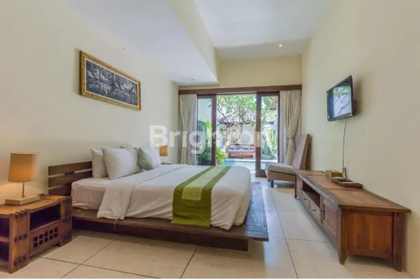 image VILLA SIAP HUNI 3 VILLA CANTIK BALI UMALAS BUMBAK KEROBOKAN (2)