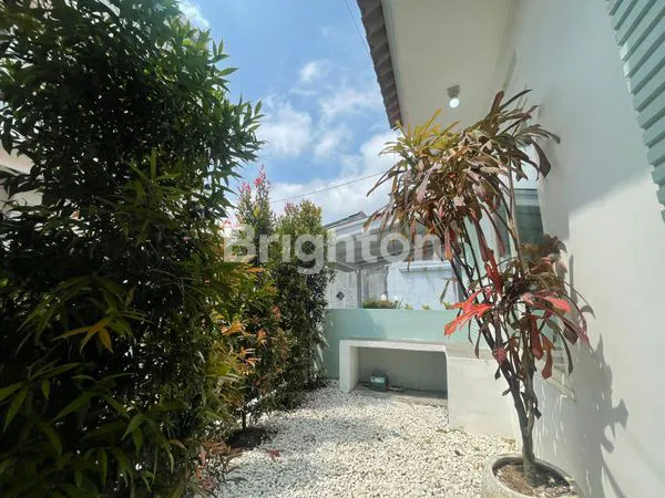 image RUMAH 1 LANTAI FULL FURNISHED HANYA JALAN KAKI KE ALUN - ALUN KOTA BATU (2)