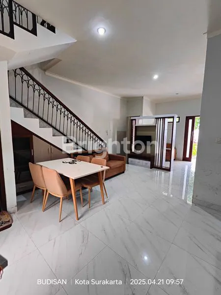 image RUMAH TENGAH KOTA SIAP HUNI (3)