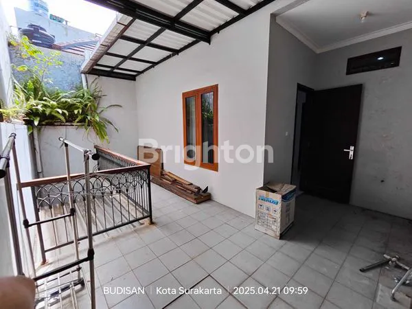 image RUMAH TENGAH KOTA SIAP HUNI (8)