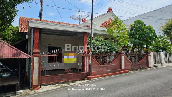 image RUMAH SIAP DIHUNI, DILINGKUNGAN PERUMAHAN , LOKASI SAMBIROTO - SEMARANG TIMUR (1)