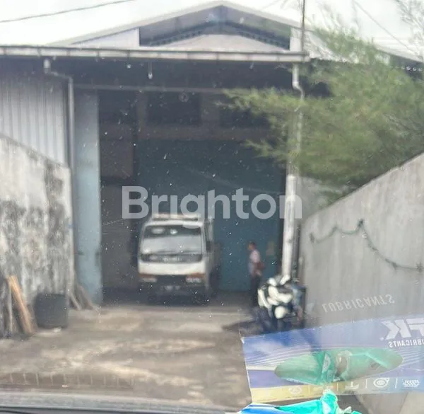 image GUDANG SIAP PAKAI 2 LANTAI NOL JALAN RAYA KALIANAK DEKAT MARGOMULYO DEMAK DUPAK SURI MULIA (1)