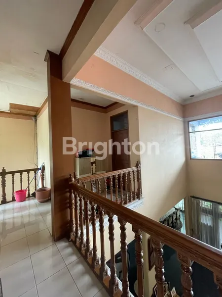 image RUMAH STRATEGIS COCOK USAHA KLINIK KEMANG JAKARTA SELATAN (5)