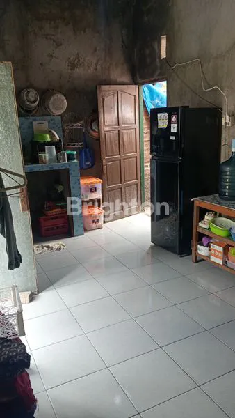 image RUMAH SIAP HUNI PINGGIR JALAN DI WIDURI BANGETAYU SEMARANG (5)
