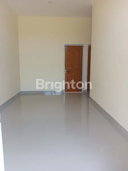 image RUMAH ELEGAN HARGA MINIMALIS STRATEGIS DI UNGARAN (4)