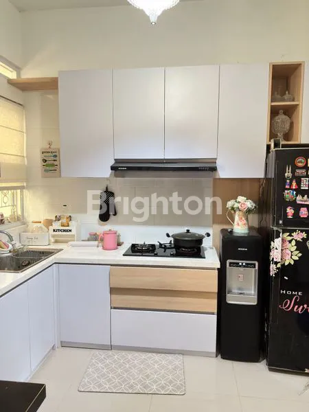 image RUMAH 2 LANTAI CLUSTER EKSKLUSIF DEKAT KOTA SOLO (8)