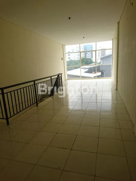 image RUKO EMBONG KEMIRI SQUARE (1)