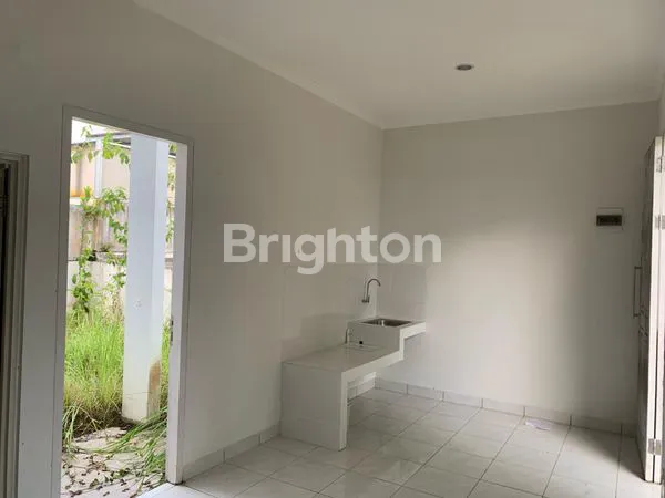 image RUMAH 2 LANTAI GRAND CITY BALIKPAPAN (3)