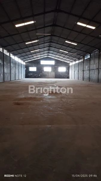 image GUDANG KOSONG SIAP PAKAI LUAS 1500 METER DI KP LANBOW SENTUL (5)