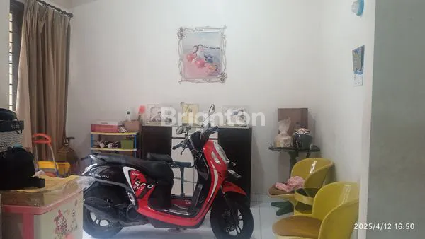 image RUMAH 2 1/2 LANTAI SIAP HUNI DI DURI MAS (2)
