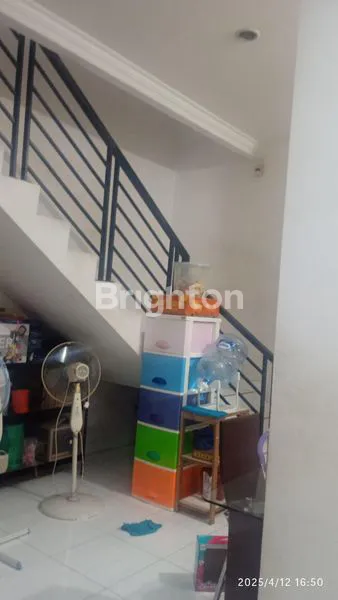 image RUMAH 2 1/2 LANTAI SIAP HUNI DI DURI MAS (5)