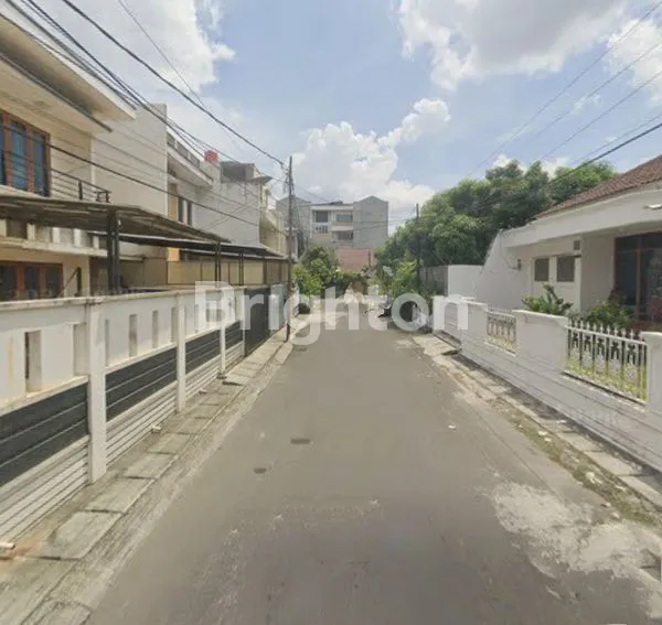 image RUMAH 2 1/2 LANTAI SIAP HUNI DI DURI MAS (6)