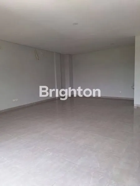 image SEWA RUKO BARU DI KOTA WISATA LANGKA !!!! TEMPAT STRATEGIS, PINGGIR JALAN, SANGAT COCOK BUAT USAHA. (3)