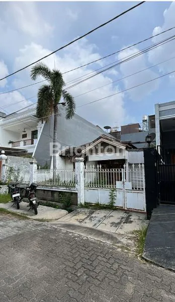 image DIJUAL RUMAH TUA HITUNG TANAH SHM 250M2 DI LOKASI AMAN, TENANG, NYAMAN, BISMA SUNTER (2)