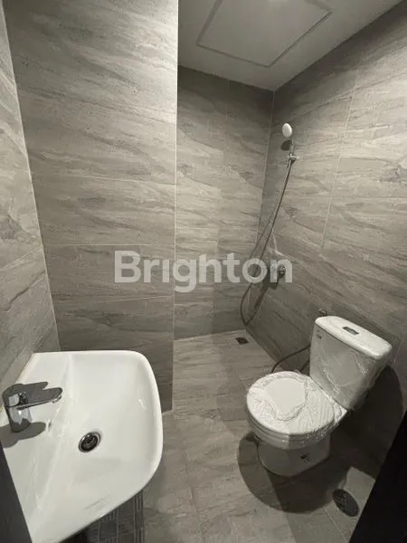 image GRAND STUDIO COLLINS – FULLY FURNISHED, LUXURY LIVING (7)