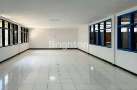 image GUDANG BANGUNAN BARU STRATEGIS AREA RUNGKUT DEKAT TOL RUNGKUT AKSES SEMUA KENDARAAN BESAR SURABAYA (3)