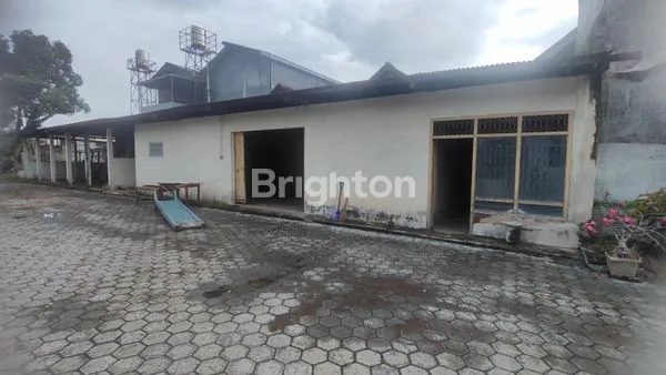 image BANGUNAN LUAS PUSAT KOTA (2)