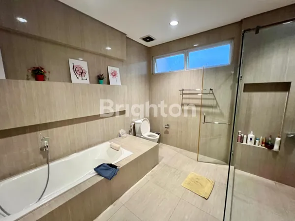 image DIJUAL RUMAH MEWAH CITRALAND UTAMA, ADA LIFT (8)