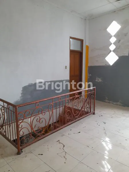 image RUMAH BESAR 2TINGKAT HARGA MURAH DI ACEH (8)